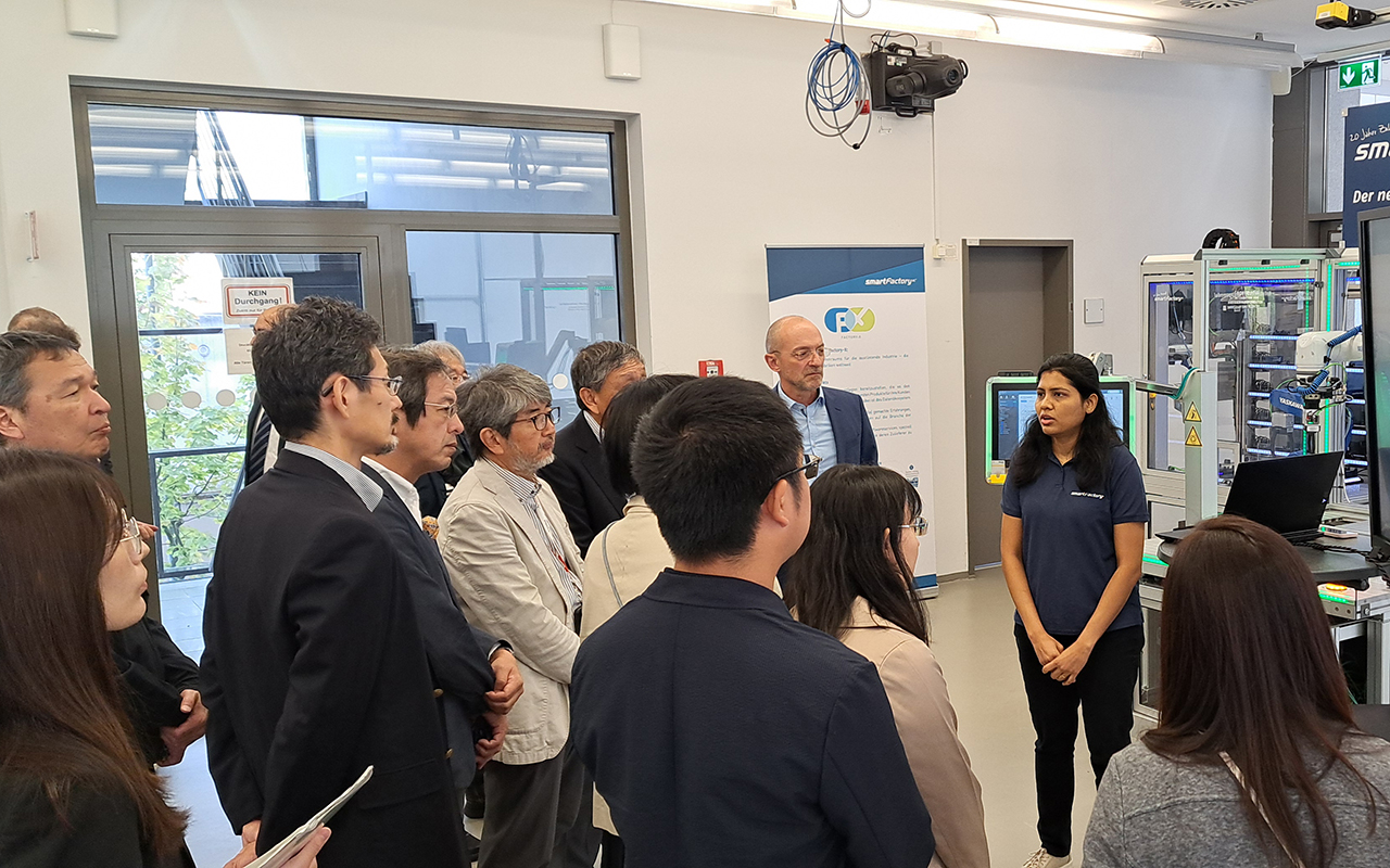 Mehr über den Artikel erfahren Japanische Delegation zu Besuch am DFKI